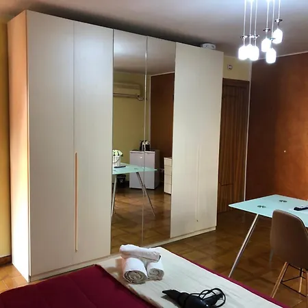 Via Gagliardi - Centro Vibo Valentia